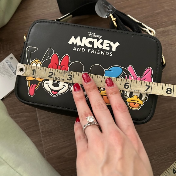 NWT Disney Mickey & Friends Black and Multicolor Crossbody Bag - Picture 4 of 5